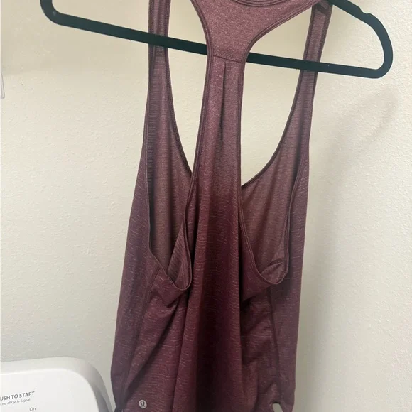 Lululemon BUNDLE OF FIVE TANKS SIZE 10 women’s! - Picture 3 of 13